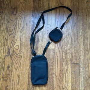 Lululemon Modular Phone Crossbody